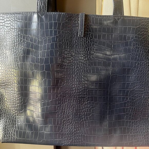 Saks Fifth Avenue Navy Faux Crocodile Print Tote Bag NWOT - Picture 2 of 10